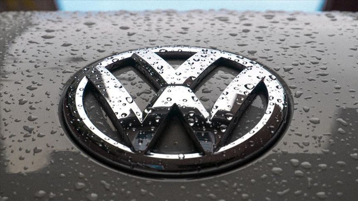 Alman devi otomotiv &uuml;reticisi sallanıyor! Volkswagen tarihinin en b&uuml;y&uuml;k krizlerinden biriyle karşı karşıya, G&ouml;rsel 1