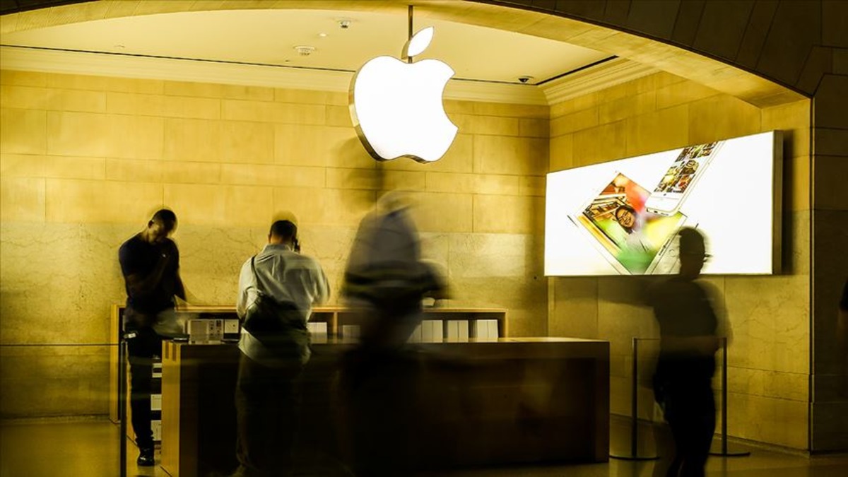 Apple CEO su a&ccedil;ıkladı: T&uuml;m &uuml;r&uuml;nlere dev zam yolda!, G&ouml;rsel 1