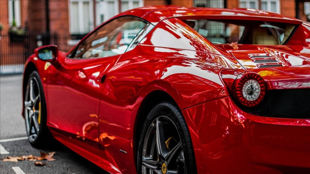 Cumhurbaşkanı adayından olay vaat: “Her vatandaşa 1 ferrari”, Görsel 1
