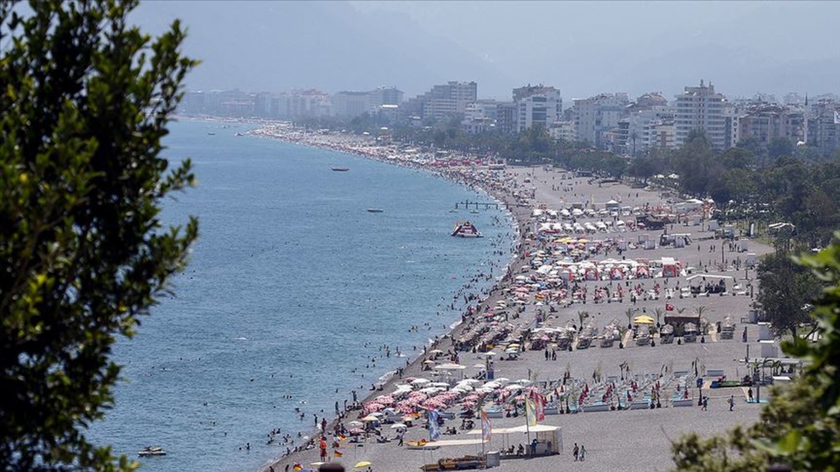 Tatilleri kabusa döndü! Tur şirketi bir anda iflas etti: Türkiye de mahsur kaldılar, Görsel 2