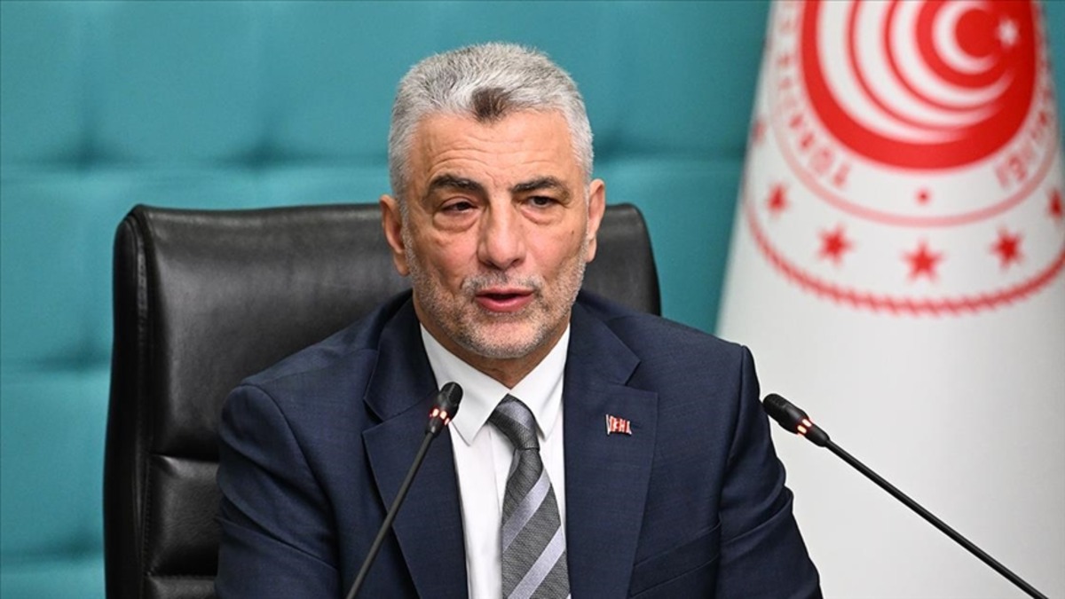 Bakan Bolat duyurdu! Dış ticaret verileri belli oldu: "Yaklaşık son 4 yılın aylık en düşük dış ticaret açığıdır", Görsel 1