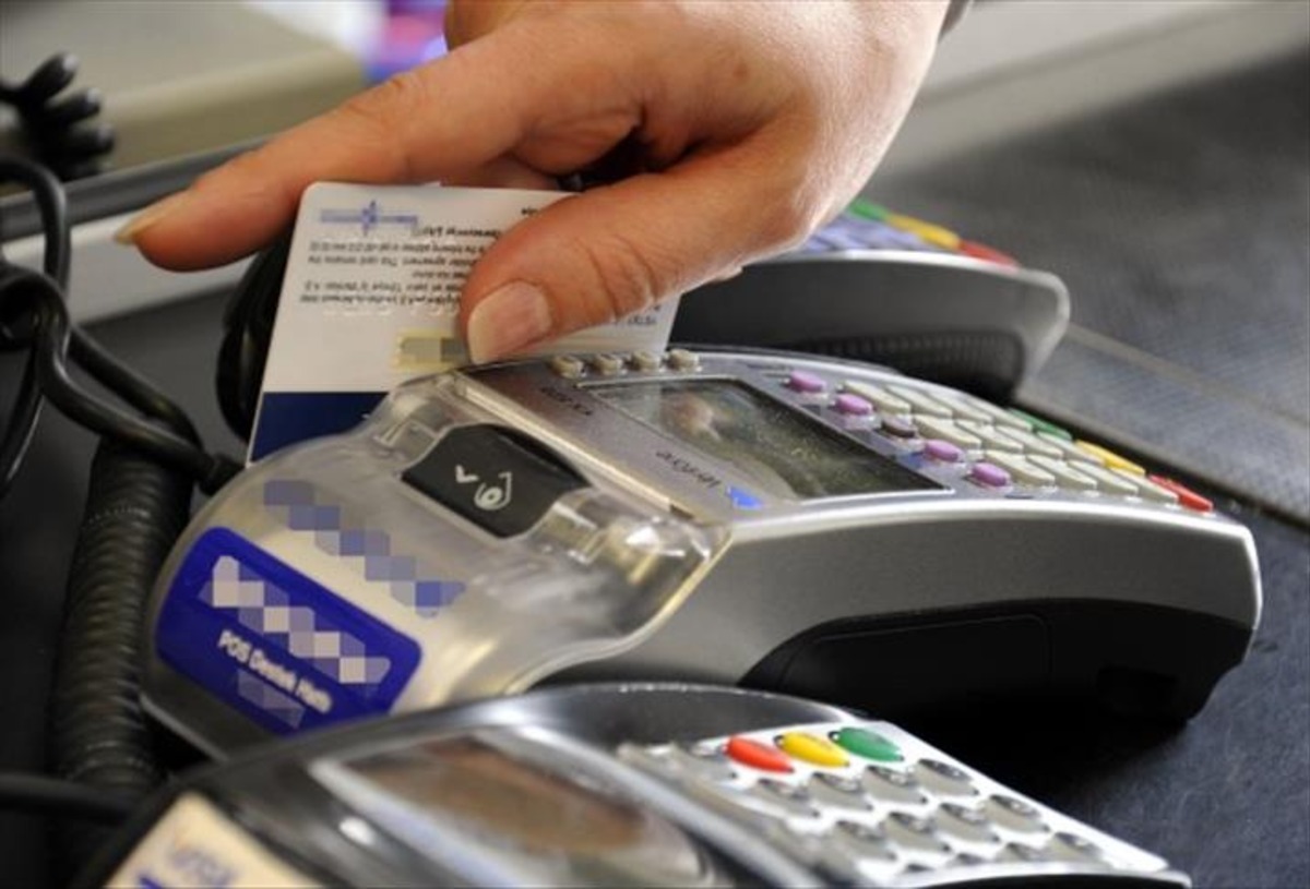 Ticaret Bakanlığı ve BDDK d&uuml;ğmeye bastı! O &uuml;r&uuml;n&uuml;n kredi kartıyla satışına ilave &uuml;cret talep edene yaptırım geliyor, G&ouml;rsel 1