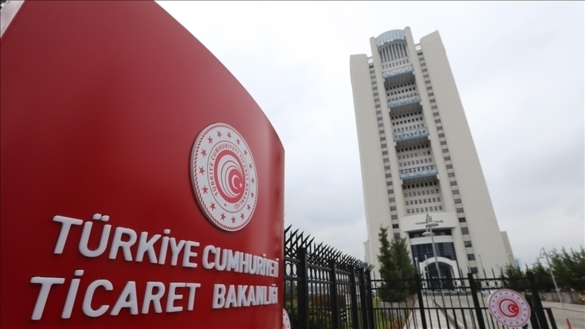Bakanlık yasakladı: &Ccedil;ocuk giyim &uuml;r&uuml;n&uuml; toplatılıyor, G&ouml;rsel 1