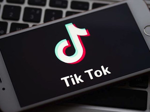 5 Nisan'da y&uuml;r&uuml;rl&uuml;ğe girecek yasa &ouml;ncesi TikTok i&ccedil;in zaman daralıyor... Devreye Oracle girdi!