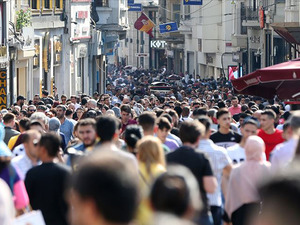 T&Uuml;İK verileri a&ccedil;ıklandı! İşsizlikte son 20 yılın en d&uuml;ş&uuml;k seviyesi