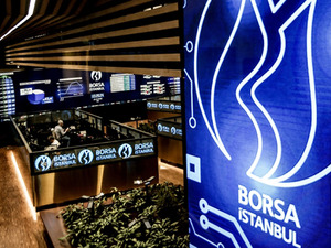 Borsa g&uuml;ne yeşil ışık yakarak başladı