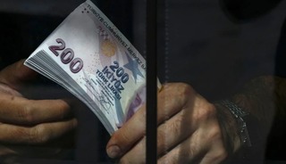 Kamu net bor&ccedil; stoku 8,9 trilyon lira oldu