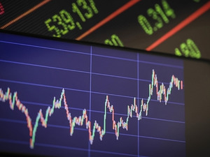 Piyasalarda g&uuml;n ortası (6 Ağustos 2025 &Ccedil;arşamba)