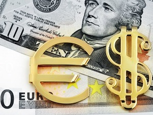 D&ouml;vizde kalanların beklediği haber geldi! ING Bank euro tahminini paylaştı