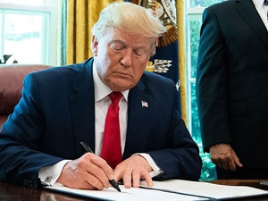 Trump imzaladı! Dijital varlıklar, &ouml;zel sermaye, gayrimenkul...