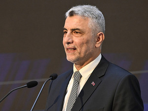 Bakanlar Kacır ve Bolat, Senegal Sanayi ve Ticaret Bakanı Diop ile g&ouml;r&uuml;şt&uuml;