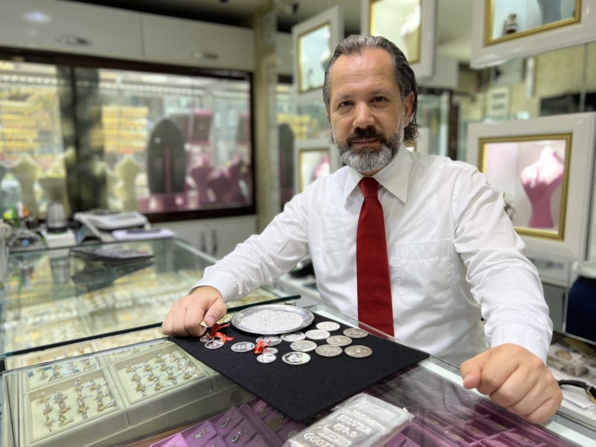 Gram altında sert d&uuml;ş&uuml;ş uyarısı! İslam Memiş kritik seviyeyi a&ccedil;ıkladı: "&Ouml;n&uuml;m&uuml;zdeki haftadan itibaren...", G&ouml;rsel 1
