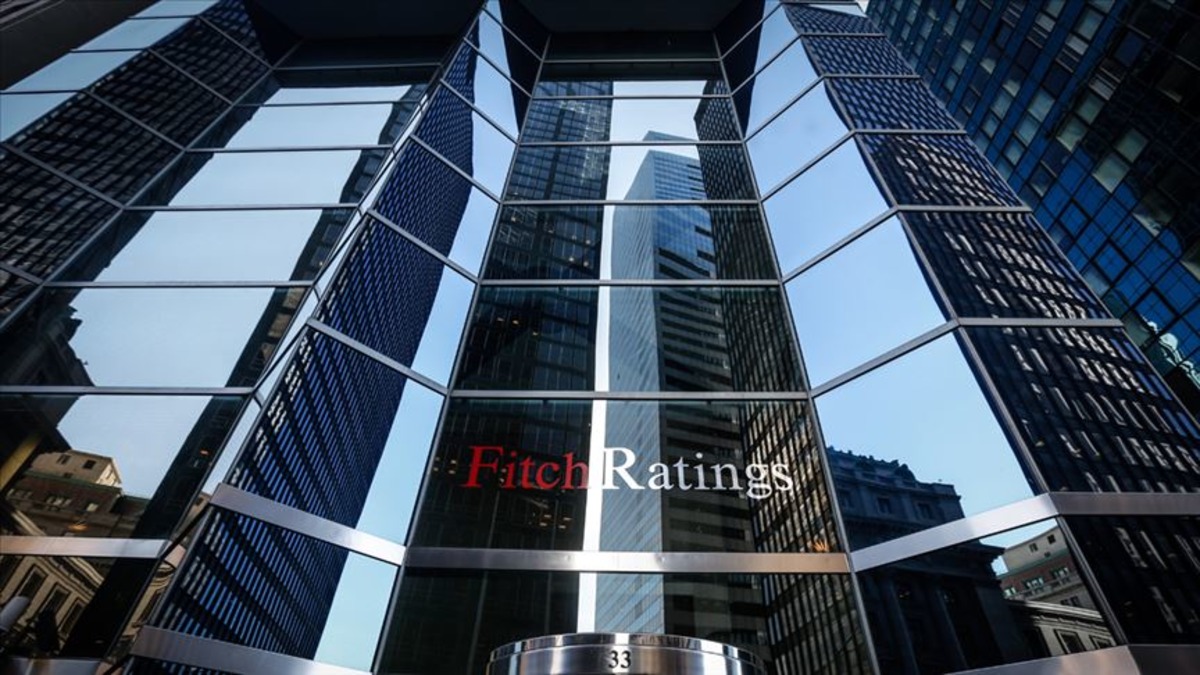 Fitch petrol fiyatları i&ccedil;in beklentisini revize etti!, G&ouml;rsel 1