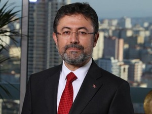 Bakan Yumaklı'dan yangınlara ilişkin a&ccedil;ıklama 