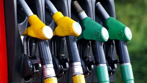 Motorinde d&uuml;ş&uuml;ş dalgası! Tarih verildi: İkinci indirim geliyor
