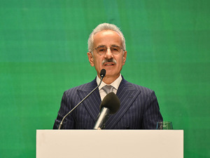 Bakan Uraloğlu'ndan 5G a&ccedil;ıklaması! 2026 yılını işaret etti