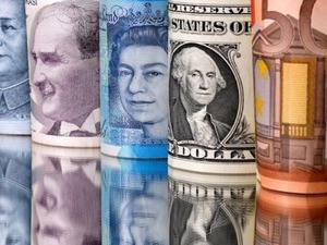 Dolar, euro ve sterlin ka&ccedil; TL? (23 Ağustos 2025)