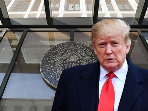 Donald Trump g&ouml;revden almıştı! Fed'den dikkat &ccedil;eken hamle: "Her zaman olduğu gibi..."