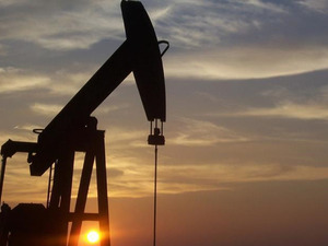 Brent petrol&uuml;n varili 66,65 dolardan işlem g&ouml;r&uuml;yor