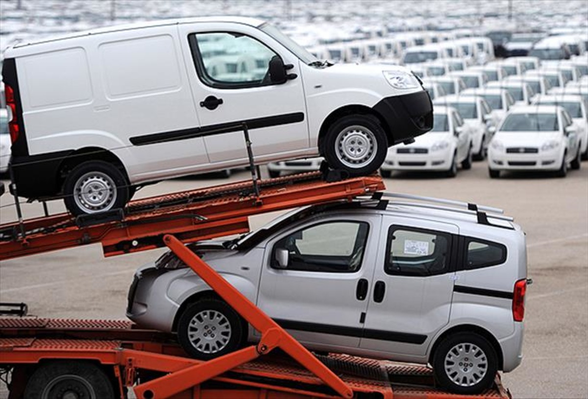 Ağustosta otomotiv pazarı &ccedil;ift haneli b&uuml;y&uuml;d&uuml;! Dengeler değişiyor: Elektrikli ara&ccedil;larda rekor kırıldı, G&ouml;rsel 4