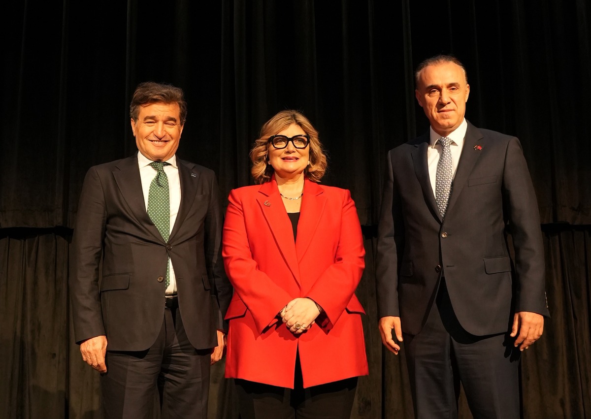 Avustralya ya ihracatta 2 milyar dolarlık hedef, Görsel 1
