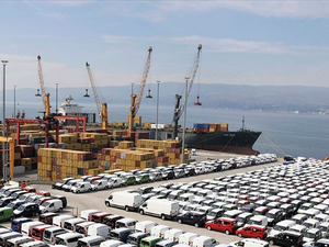 Ağustos&rsquo;ta otomobil ihracatı 2,7 milyar dolara ulaştı
