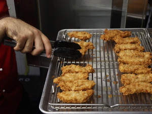 T&uuml;rkiye'den &ccedil;ekilmişti! &Uuml;nl&uuml; fast food zinciri geri d&ouml;n&uuml;yor