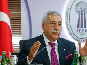 TESK Başkanı Paland&ouml;ken: "Kredi faizleri d&uuml;ş&uuml;r&uuml;lmeli"
