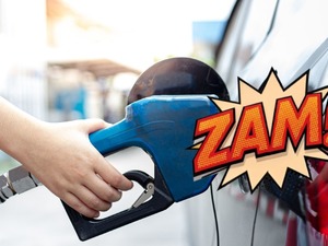 Akaryakıtta bu gece tabela değişiyor: Benzine zam geliyor