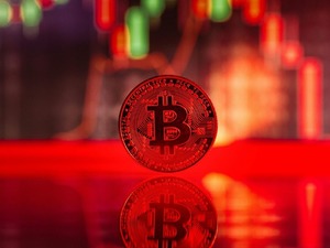 Bitcoin'de şok d&uuml;ş&uuml;ş! Kripto piyasasında panik havası esiyor: Şimdi ne olacak?