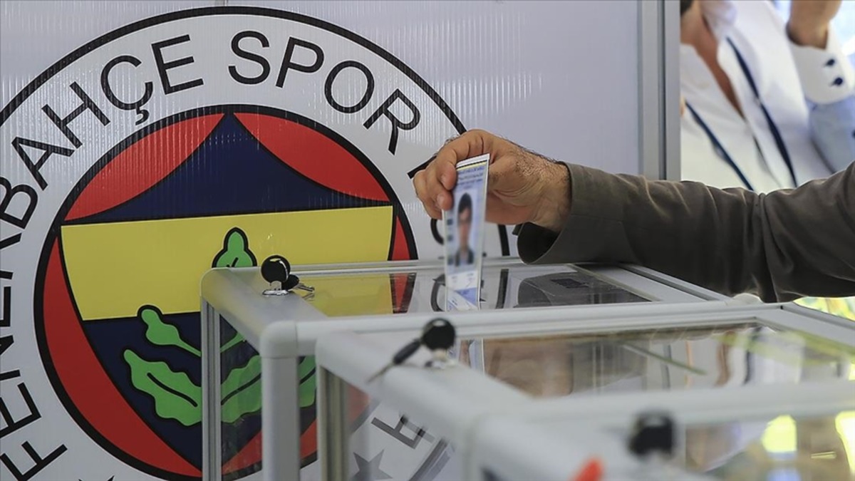 Fenerbah&ccedil;e de kritik kararlar sonrası hisselerde sert y&uuml;kseliş, G&ouml;rsel 1