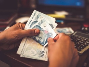 Emekli ve memur zammında son viraj: 3 aylık tablo ne diyor? Ocakta maaşlar ka&ccedil; TL olacak?