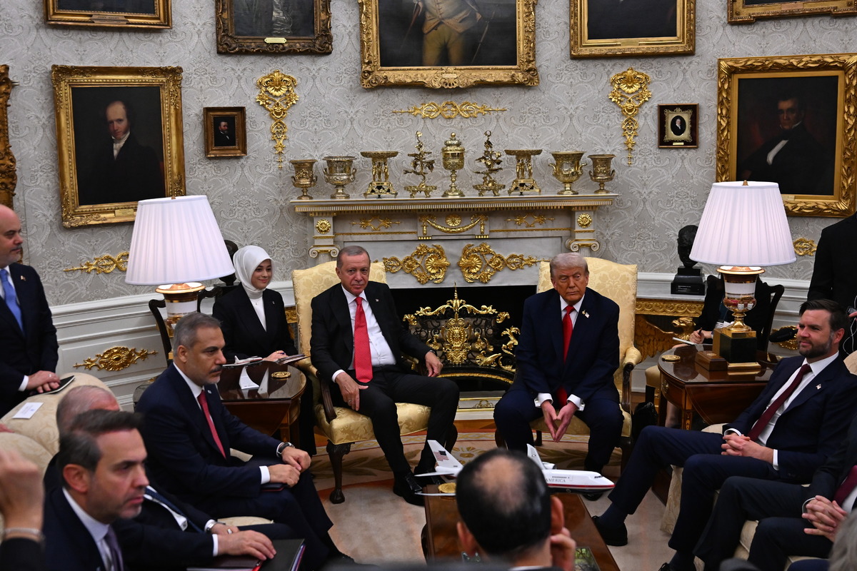 Beyaz Saray’da tarihi zirve! Cumhurbaşkanı Erdoğan ile ABD Başkanı Trump bir araya geldi: Görüşme 2 saat 18 dakika sürdü, Görsel 1