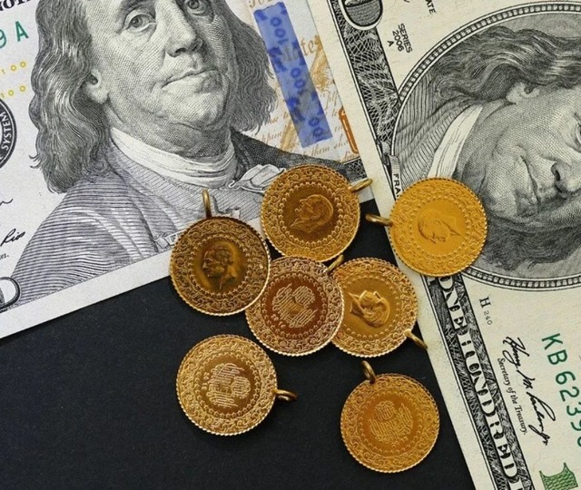 TCMB rezervlerinde baraj yıkıldı: Dolar d&uuml;şt&uuml;, altın y&uuml;kseldi! 