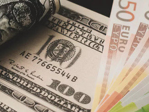 Dolar ve euro ka&ccedil; TL oldu? (1 Ekim 2025 &Ccedil;arşamba g&uuml;ncel fiyatlar)