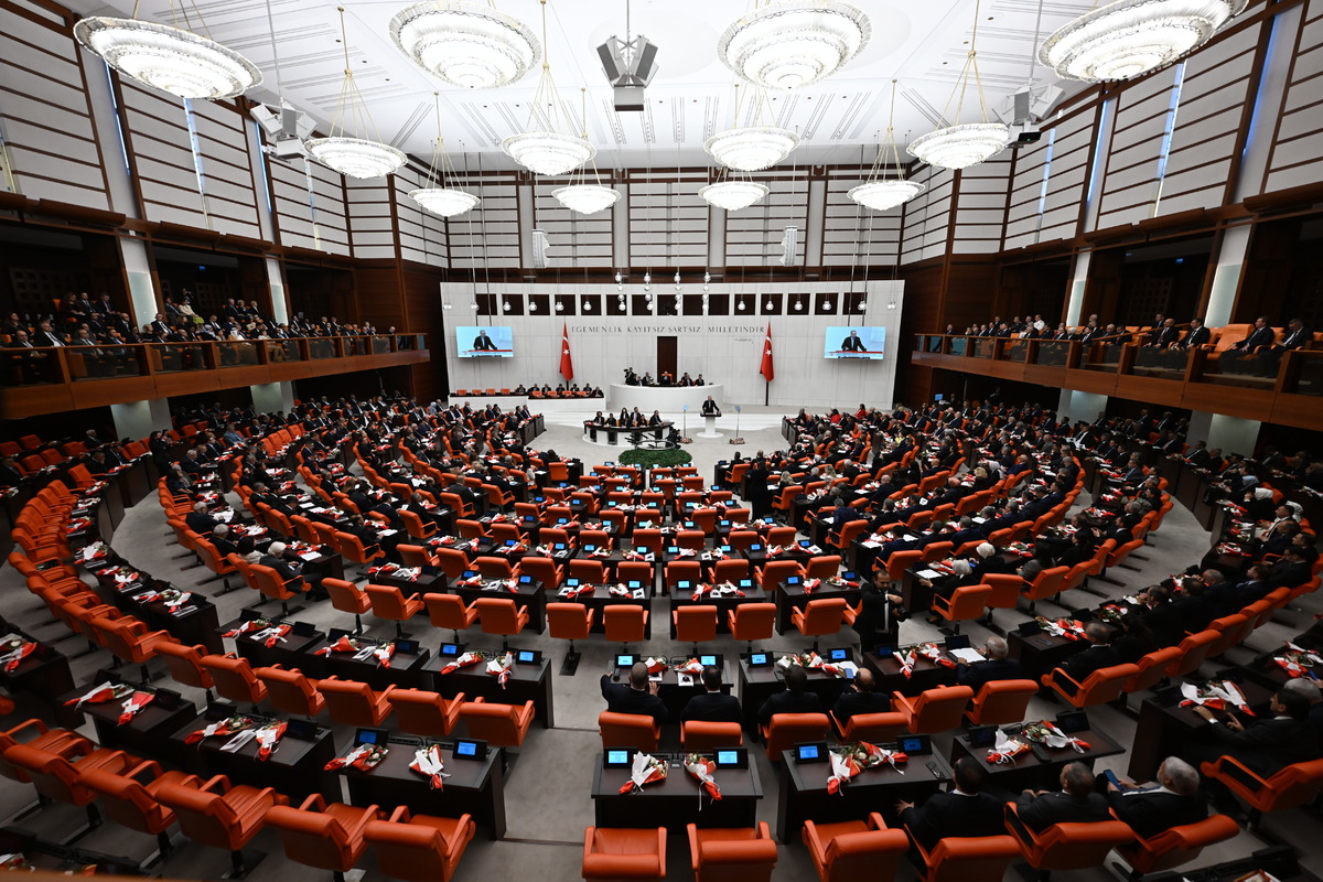 TBMM de 4. Yasama Yılı başladı! Cumhurbaşkanı Erdoğan 2026 yılını işaret etti: "Ekonomide reform yılı olacak", Görsel 1