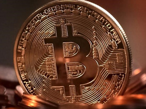 Dev bankadan dikkat &ccedil;eken Bitcoin tahmini! "Y&uuml;zde 42 artması gerek"