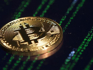 Bitcoin&rsquo;de tarihi rekor! 125 bin doları aşarak t&uuml;m zamanların zirvesine &ccedil;ıktı