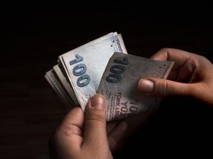 Ekonomist Elgin: &ldquo;Asgari &uuml;crete y&uuml;zde 50 zam yapılmalı&rdquo;