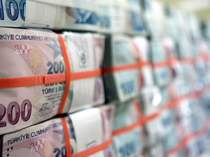 Hazine eyl&uuml;l ayında 359 milyarlık a&ccedil;ık verdi