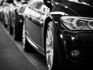 Otomotiv diken &uuml;st&uuml;nde: Avrupa'daki korku T&uuml;rkiye'yi sarabilir!