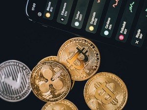 Kripto ETF'lerinde d&ouml;rd&uuml;nc&uuml; haftanın kaybı: SOL&rsquo;da ters k&ouml;şe!