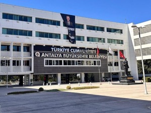 Antalya'da yedinci dalga: 3 tutuklama