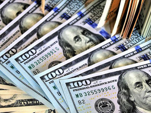 ECB&rsquo;den kritik dolar uyarısı! Euro b&ouml;lgesi bankaları baskı altında kalabilir