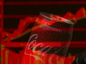 Coca-Cola&rsquo;dan dev elden &ccedil;ıkarma kararı: Y&uuml;zde 42&rsquo;lik hissesini satacak
