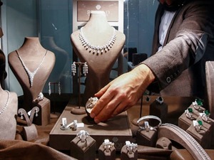 Soygun alarmı! Bazı m&uuml;cevherler Merkez Bankası&rsquo;na taşındı