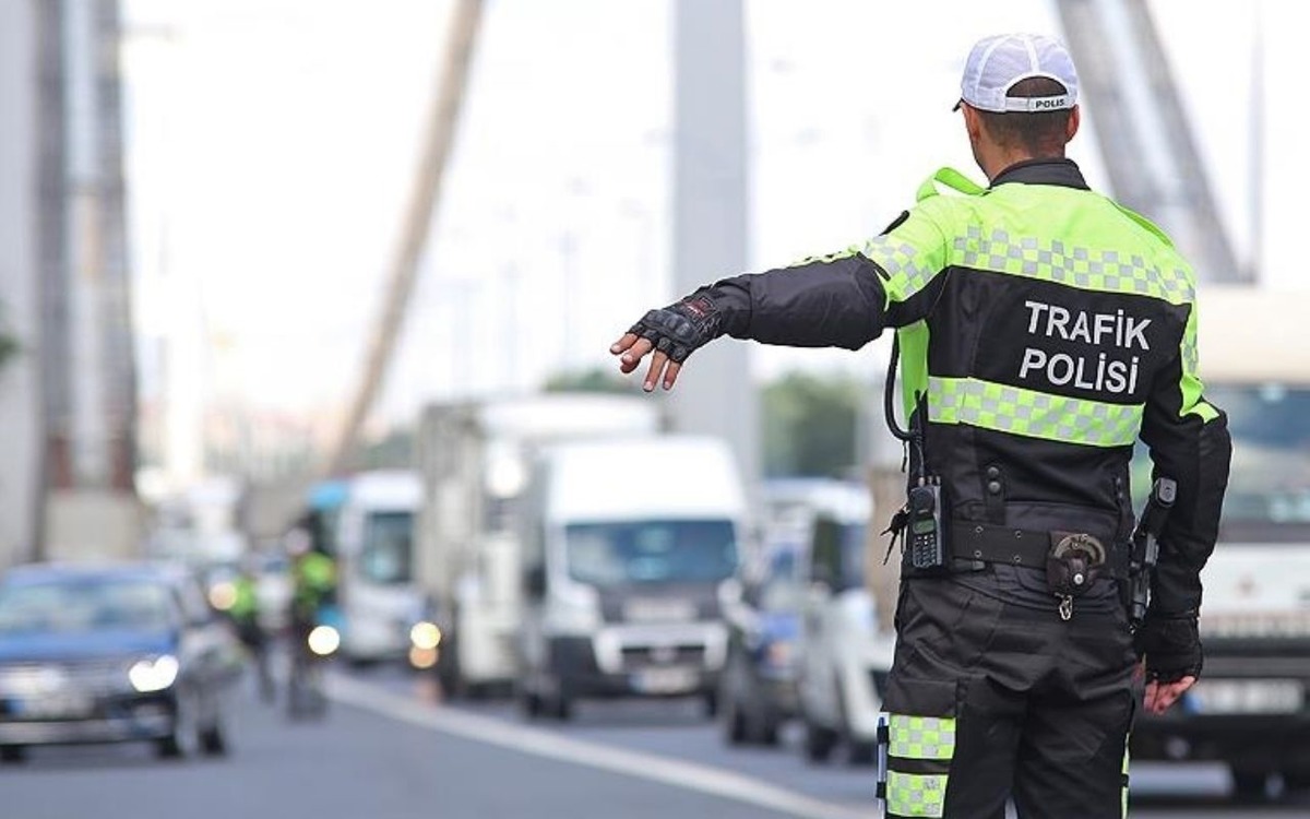 İ&ccedil;işleri Bakanı &Ccedil;ift&ccedil;i&rsquo;den bayramda radar s&ouml;z&uuml;: "Kesinlikle tuzaklama olmayacak", G&ouml;rsel 2