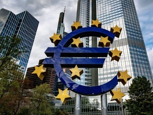 Euro B&ouml;lgesi'nde kredi yavaşlaması