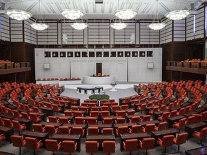 TBMM&rsquo;nin g&uuml;ndemi yoğun: Turizm, vakıflar ve b&uuml;t&ccedil;e g&ouml;r&uuml;şmeleri başlıyor