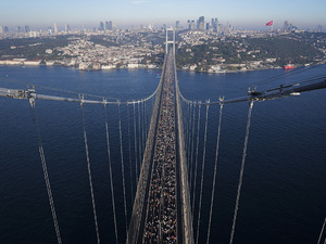 'Kıtalar Arası Maraton' 47. kez koşuldu: Kazananlar belli oldu